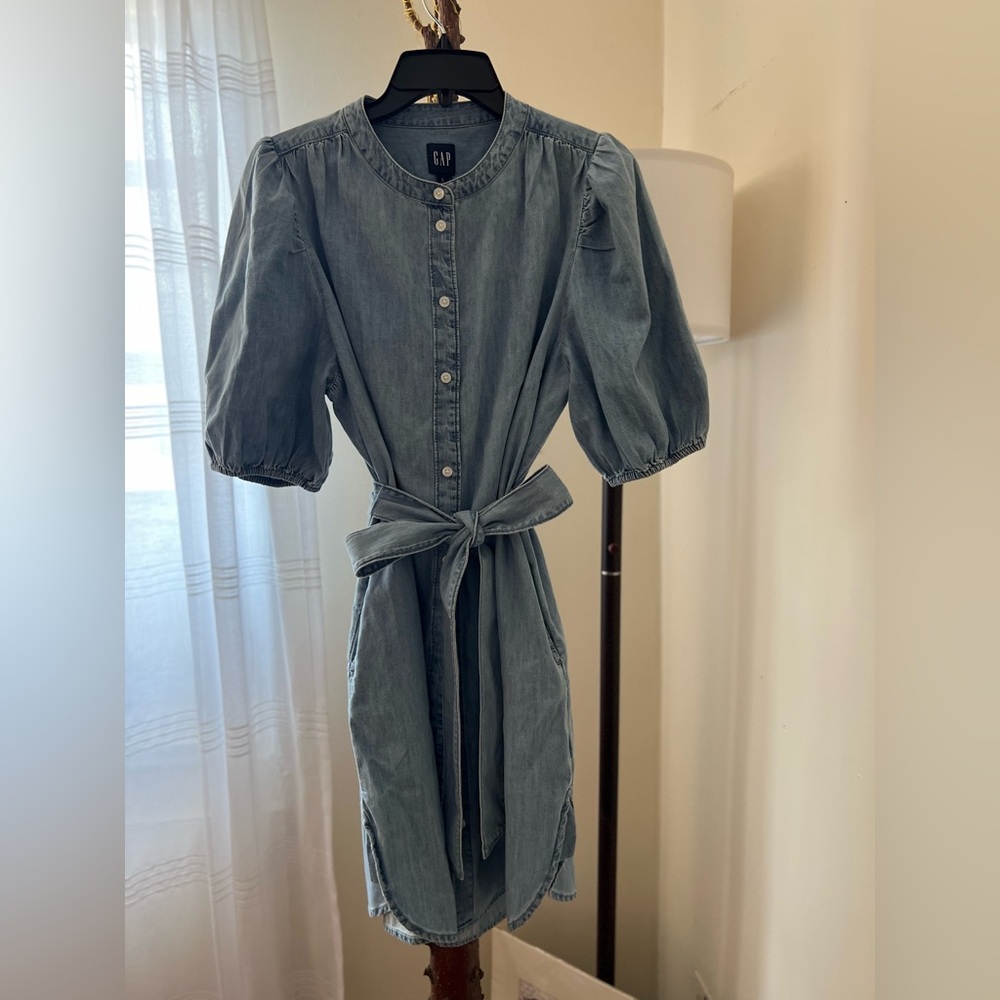 Puff Sleeve Denim Mini Dress ⭐️NWT⭐️